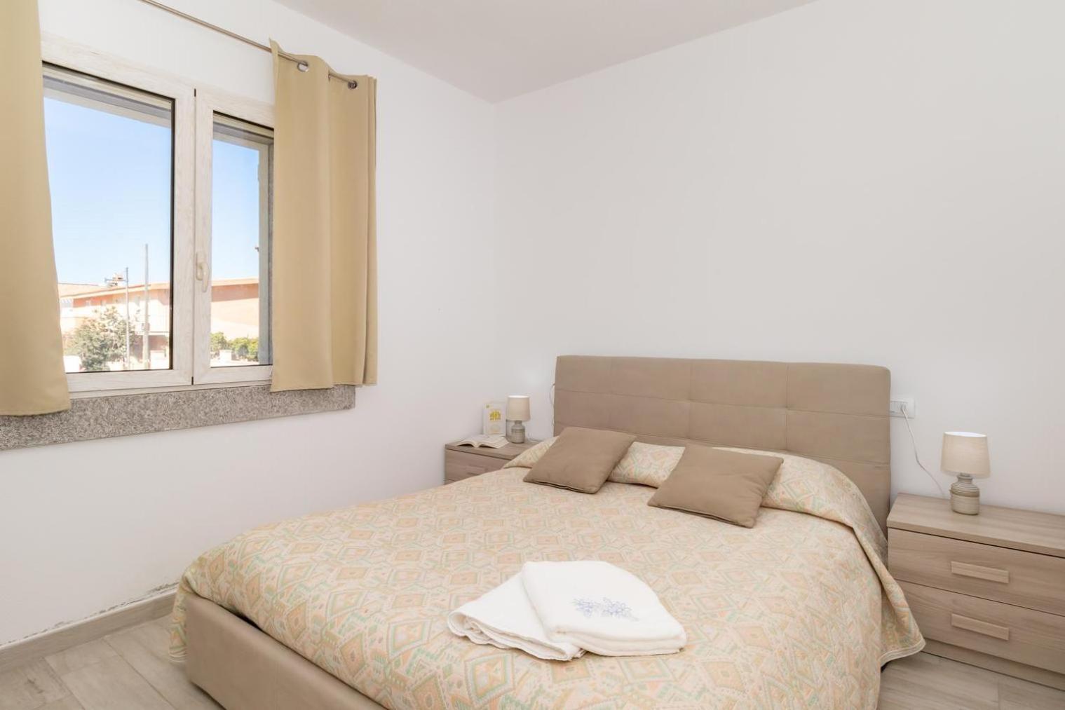 Sardegna Isola Rossa Casa Mirta Vista Mare E Wifi Apartment Luaran gambar